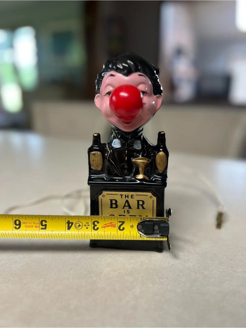Vintage-Style Ceramic Bartender Lamp - Black with Red Accent
